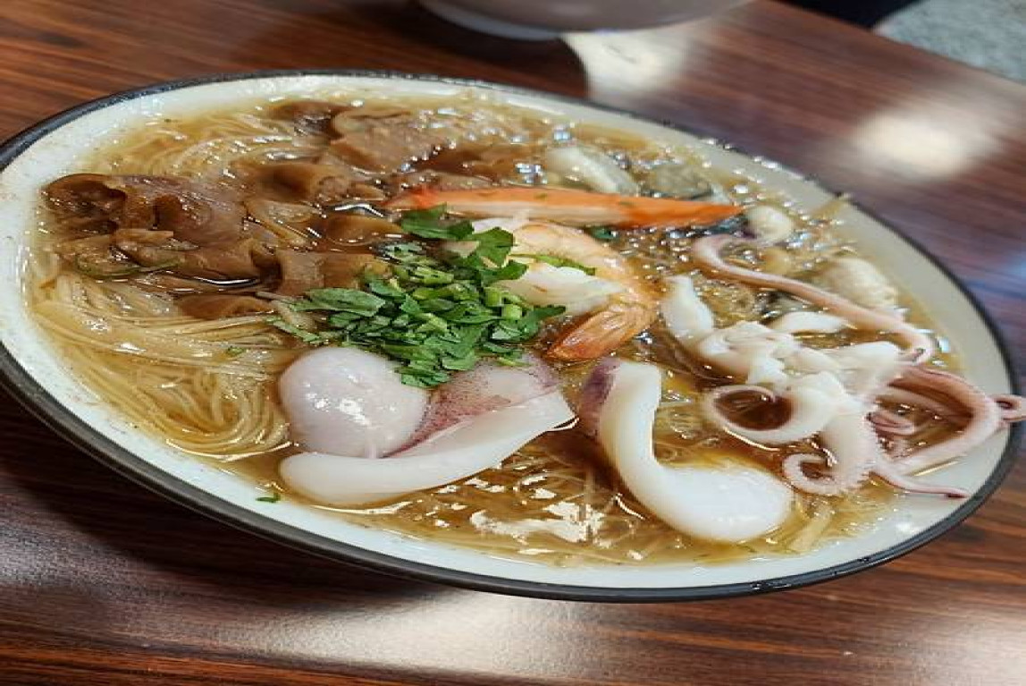 彰化員林陽光麵線 100元豪華餐享受大腸蚵鮮蝦爆了 醋香味美-主要圖片